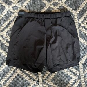 Lululemon surge lined 6”